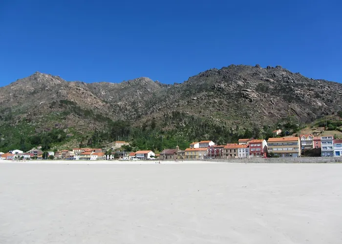 Playa Monte Pindo - Morada Druida O Pindo